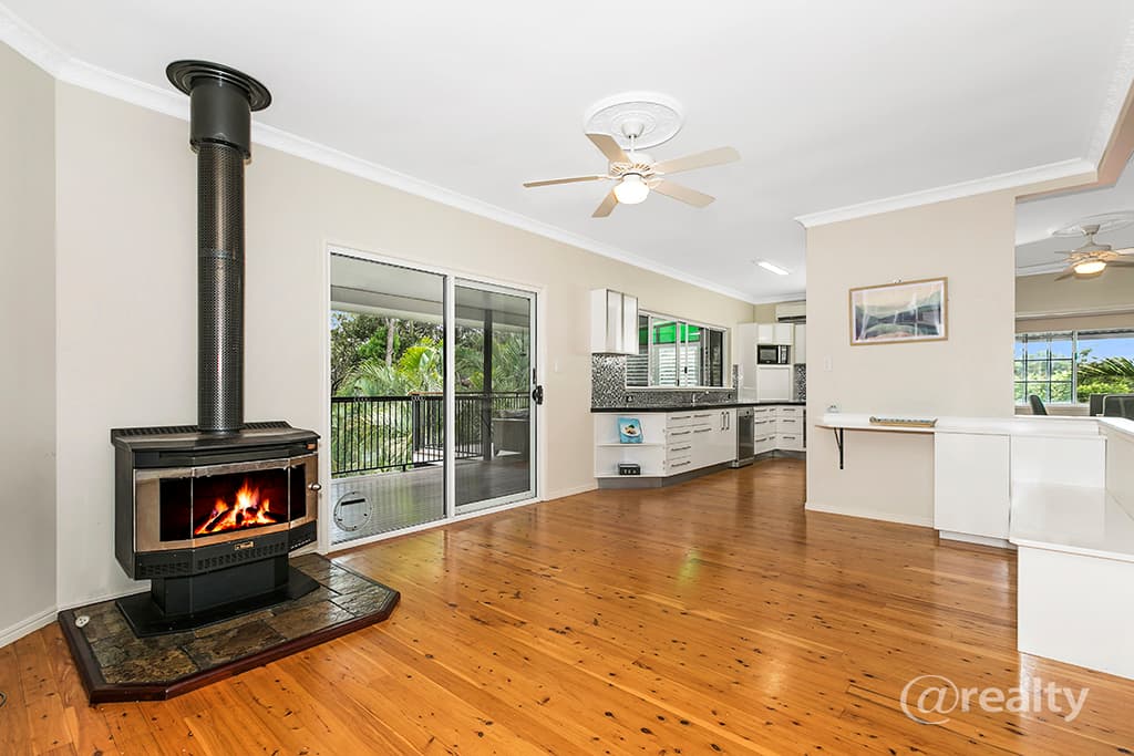 15 Ken Duncombe Drive, CASHMERE, QLD, 4500, Cashmere - Thumbnail 6