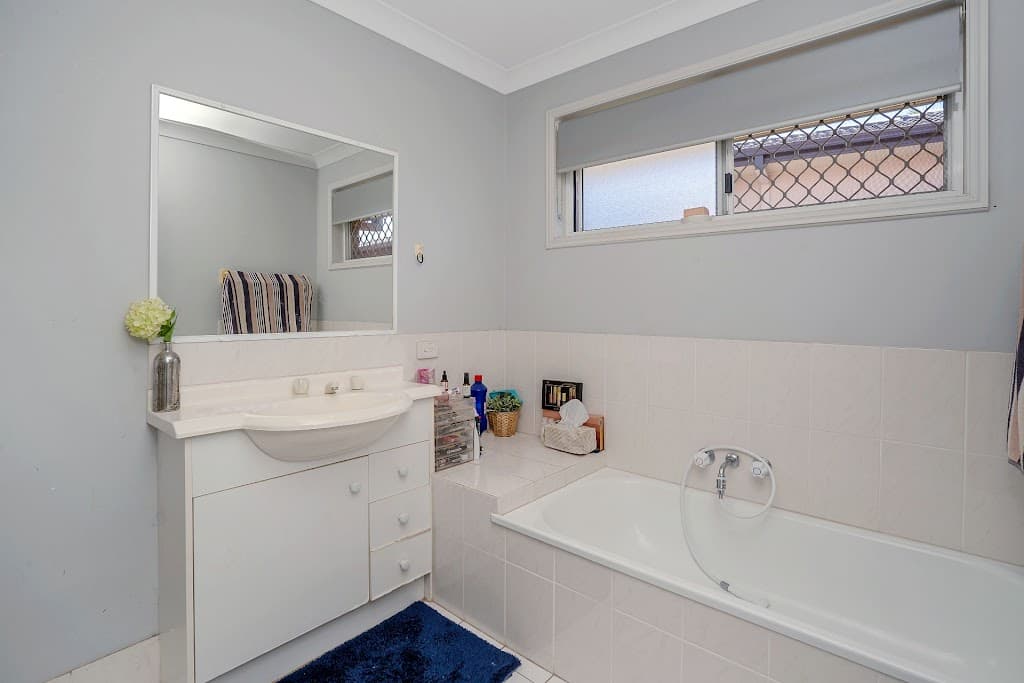 131 Mattocks Road, Burleigh Waters, QLD, 4220, Burleigh Waters - Thumbnail 5