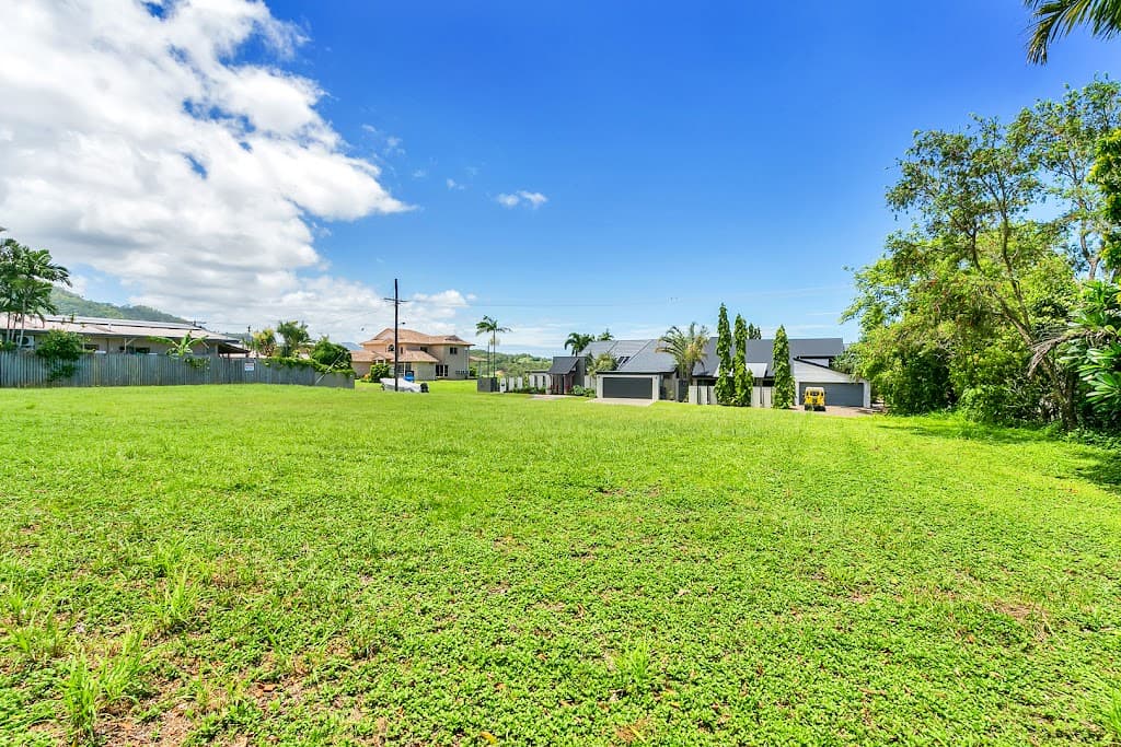 53 Koppen Terrace, MOOROOBOOL, QLD, 4870, Mooroobool - Thumbnail 8