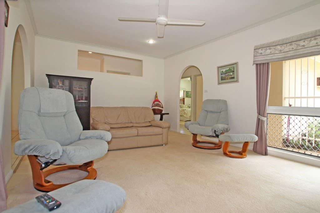 4 Bolwarra Close, Redlynch, QLD, 4870, Redlynch - Thumbnail 6