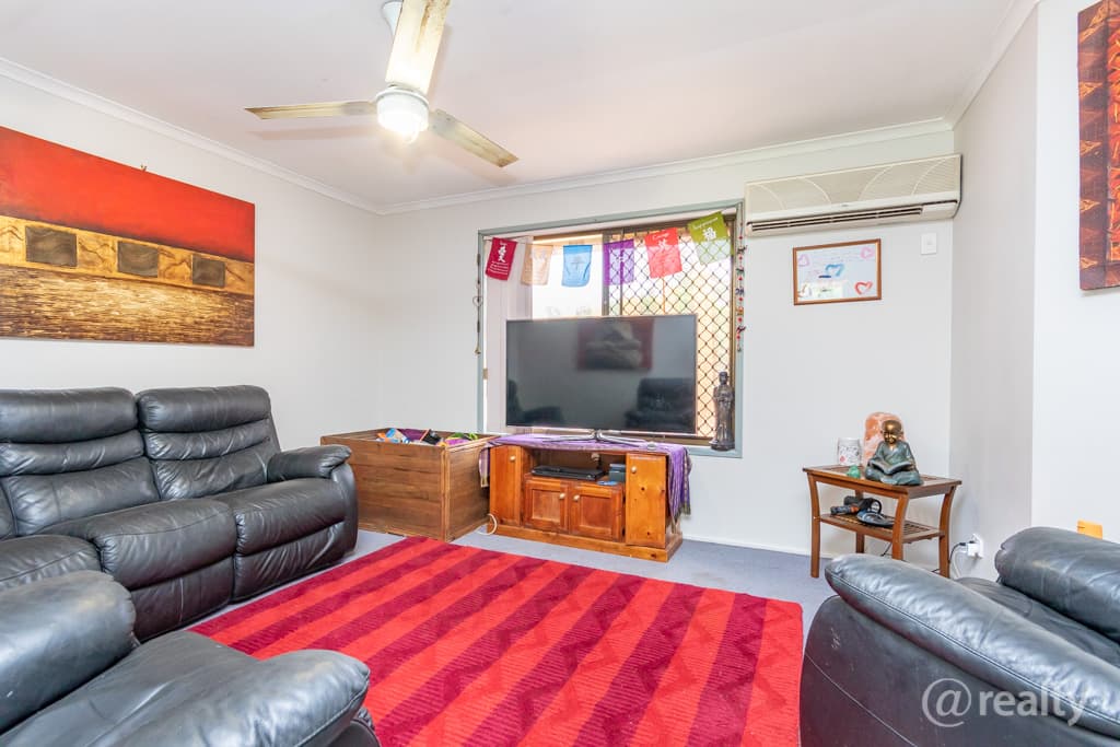41 Cresthaven Drive, Morayfield, QLD, 4506, Morayfield - Thumbnail 2