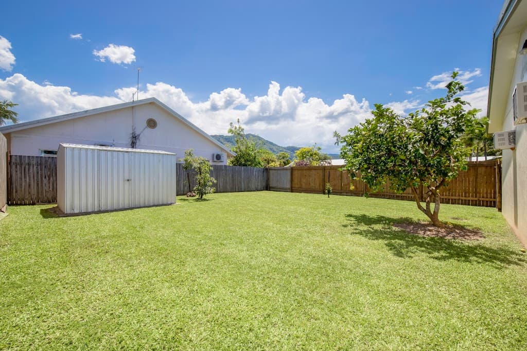2/17 Ingham Court, Mooroobool, QLD, 4870, Mooroobool - Thumbnail 2