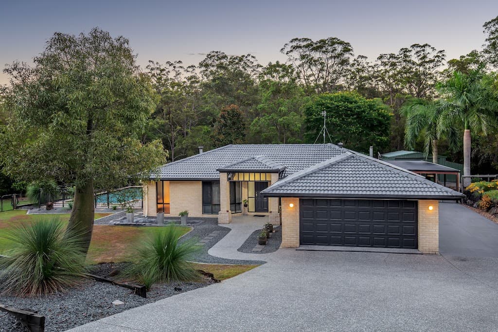 14 Burley Griffin Drive, Maudsland, QLD, 4210, Maudsland - Thumbnail 2