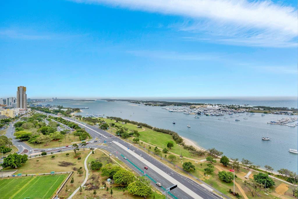 2212/2 Como Crescent, SOUTHPORT, QLD, 4215, Southport - Thumbnail 4