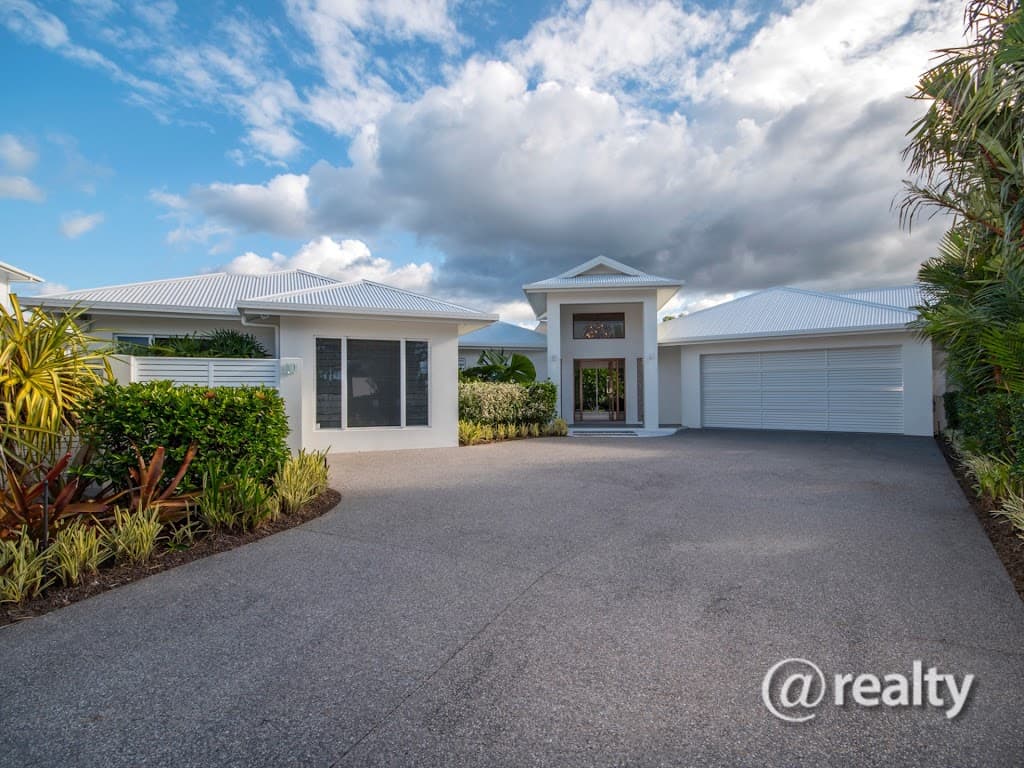 11 LAGOON DRIVE, Trinity Beach, QLD, 4879, Trinity Beach - Thumbnail 4