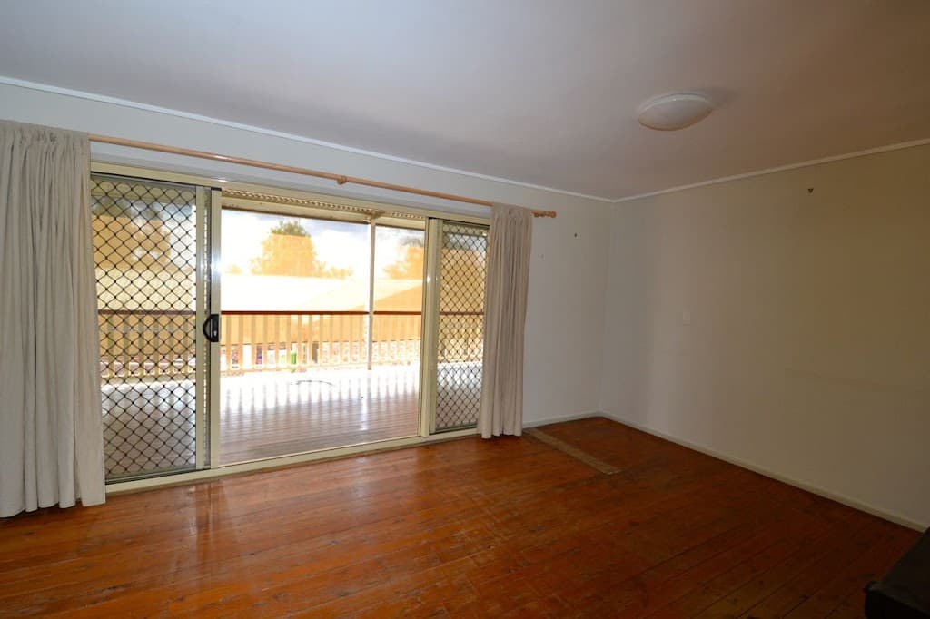11 Alexandra Street, Toogoolawah, QLD, 4313, Toogoolawah - Thumbnail 7