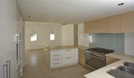3 Trinity Crescent, Hope Island, QLD, 4212, Hope Island - Thumbnail 7