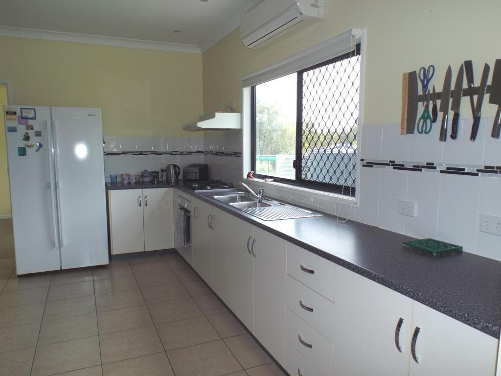 52 Brocklehurst Road, WATTLE CAMP, QLD, 4615, Wattle Camp - Thumbnail 6