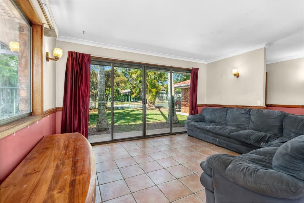 110 Hazelton Street, Riverhills, QLD, 4074, Riverhills - Thumbnail 3