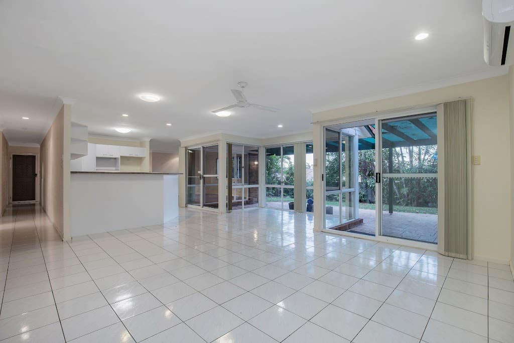 1 Glendale Place, Helensvale, QLD, 4212, Helensvale - Thumbnail 3