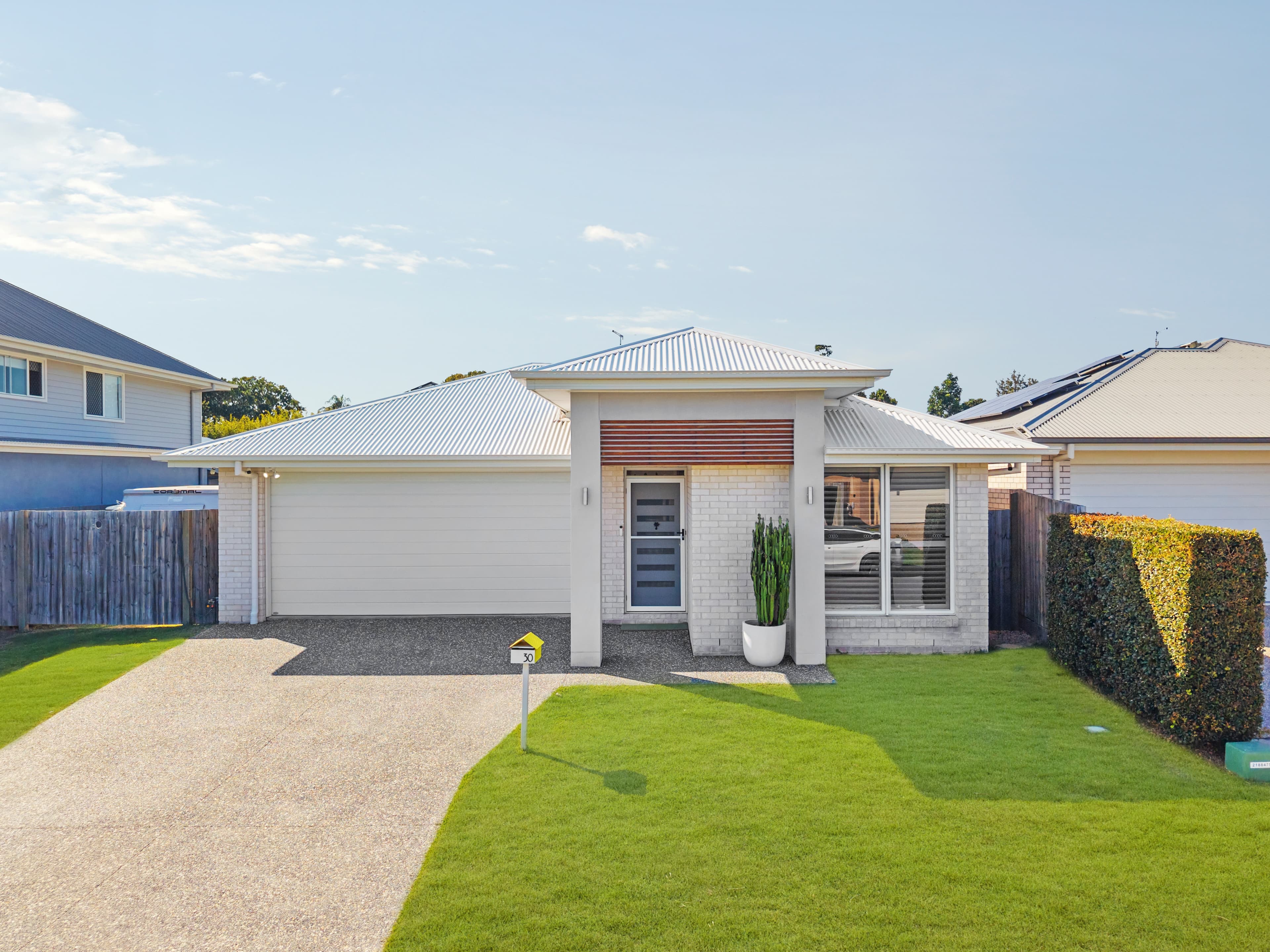 30 Newburgh Street, Thornlands, Thornlands - Image 1
