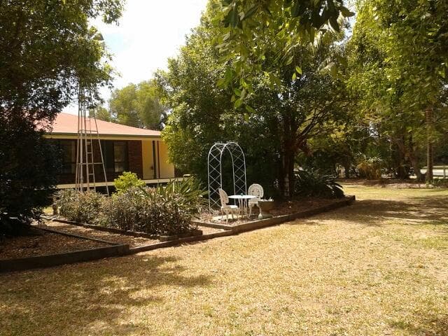12 Sempfs Road, Dundowran Beach, QLD, 4655, Dundowran Beach - Thumbnail 3