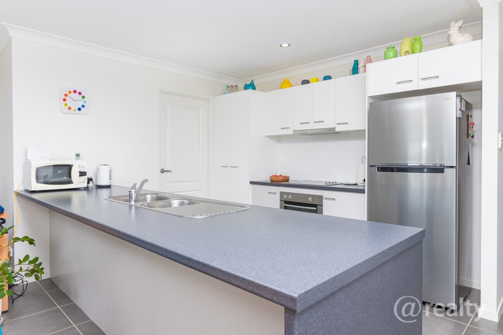 6 Highside Court, Morayfield, QLD, 4506, Morayfield - Thumbnail 3