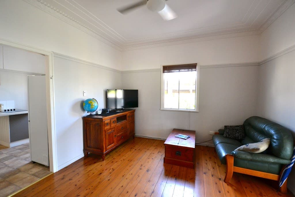 83 Fulham Street, Toogoolawah, QLD, 4313, Toogoolawah - Thumbnail 2