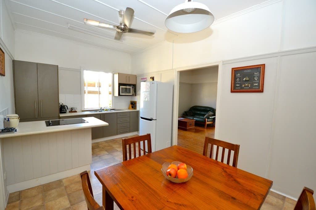83 Fulham Street, Toogoolawah, QLD, 4313, Toogoolawah - Thumbnail 4