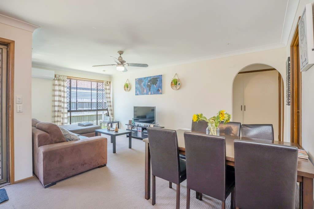 2/16 Barbet Place, Burleigh Waters, QLD, 4220, Burleigh Waters - Thumbnail 2