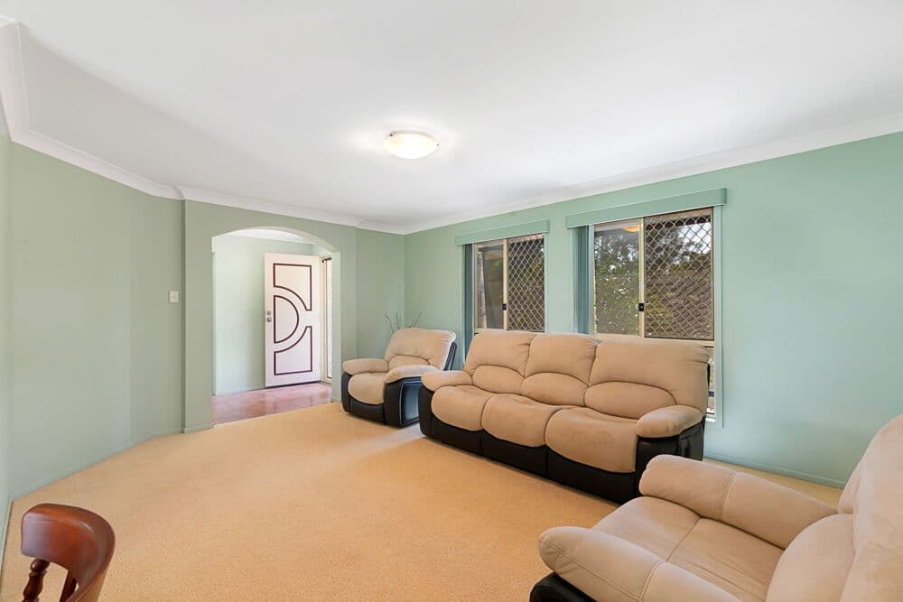 17 Trent Circuit, Alexandra Hills, QLD, 4161, Alexandra Hills - Thumbnail 2