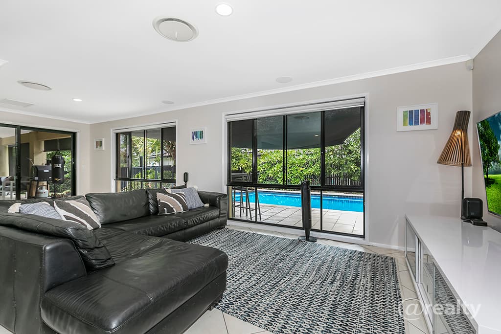 29 Riversleigh Crescent, EATONS HILL, QLD, 4037, Eatons Hill - Thumbnail 5