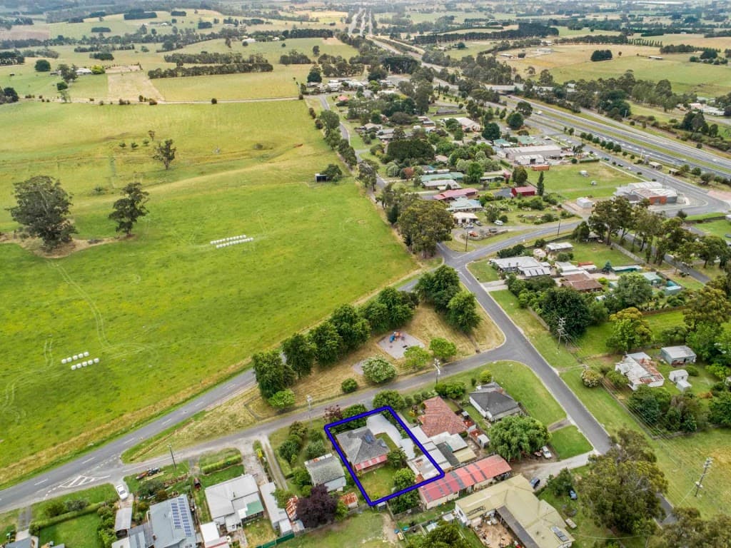 5 Allambee Street, Darnum, VIC, 3822, Darnum - Thumbnail 2