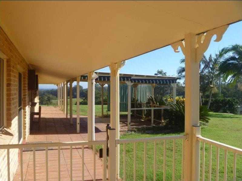 48 Edinburgh Court, East Deep Creek - Thumbnail 2