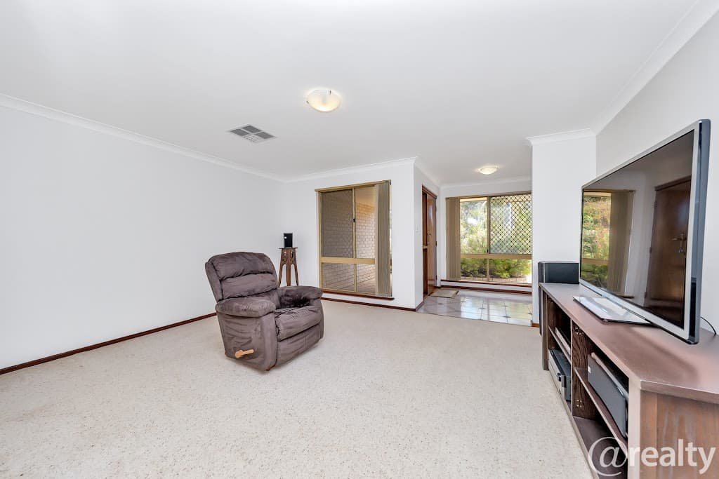 54 Mahogany Drive, Halls Head, WA, 6210, Halls Head - Thumbnail 5