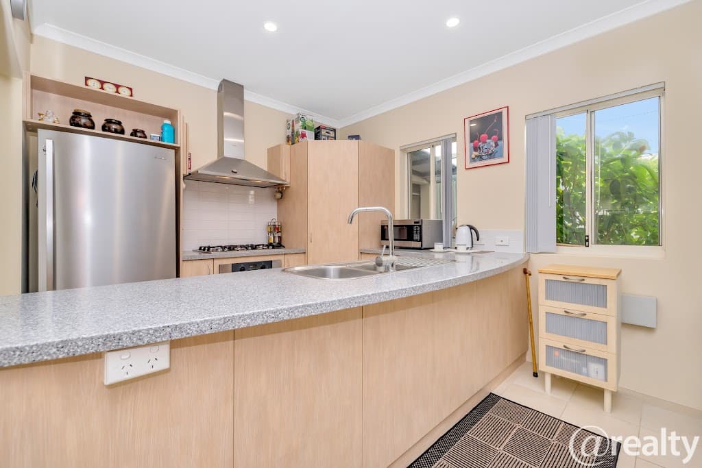 7 Butcherbird Loop, Erskine, WA, 6210, Erskine - Thumbnail 5