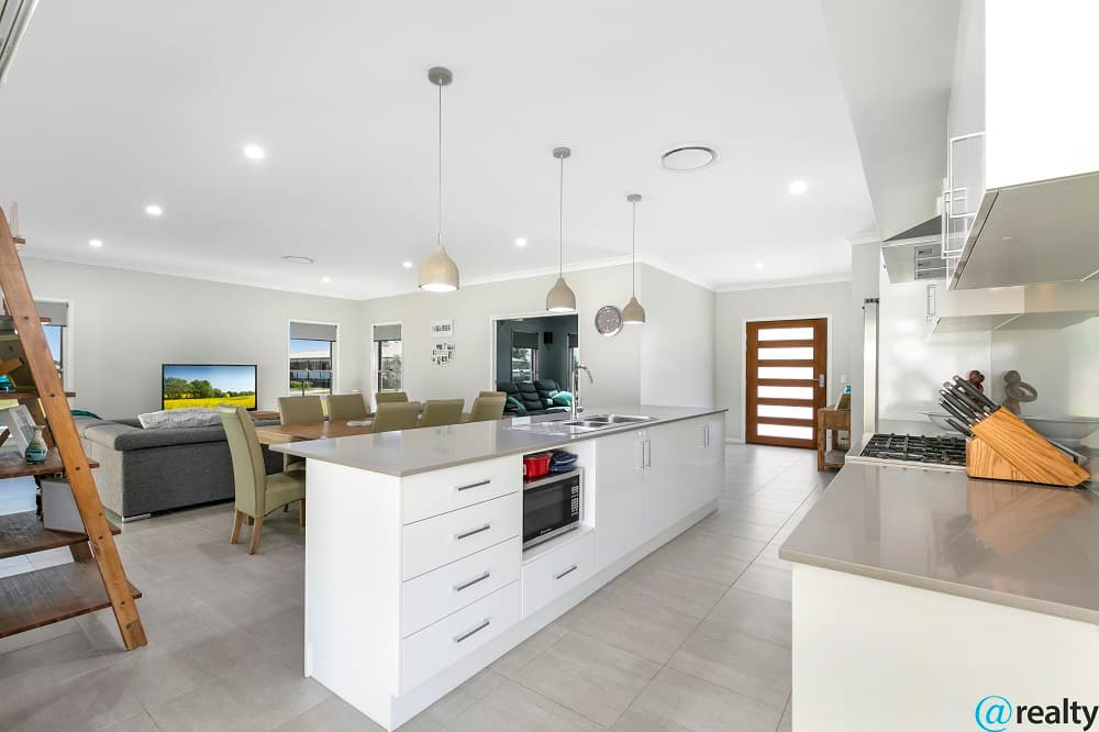 76 Urban Road, CABOOLTURE, QLD, 4510, Caboolture - Thumbnail 5