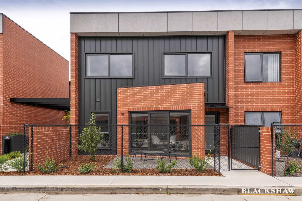 11/7 Buninyong Street, Watson, Watson - Image 1