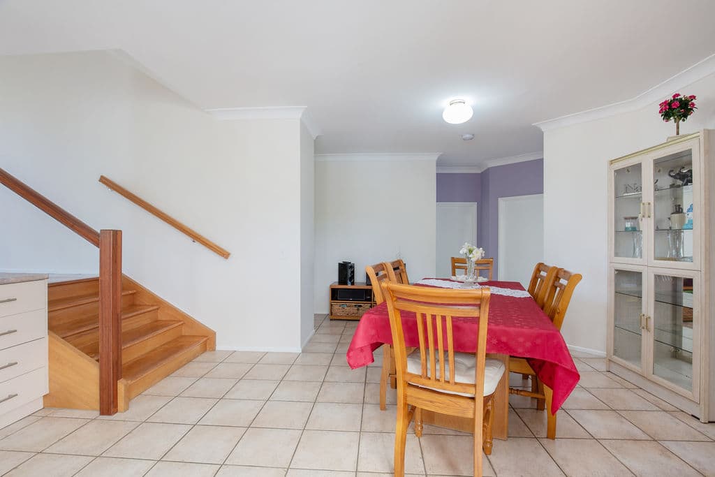 21 Papara Street, Pacific Pines, QLD, 4211, Pacific Pines - Thumbnail 4