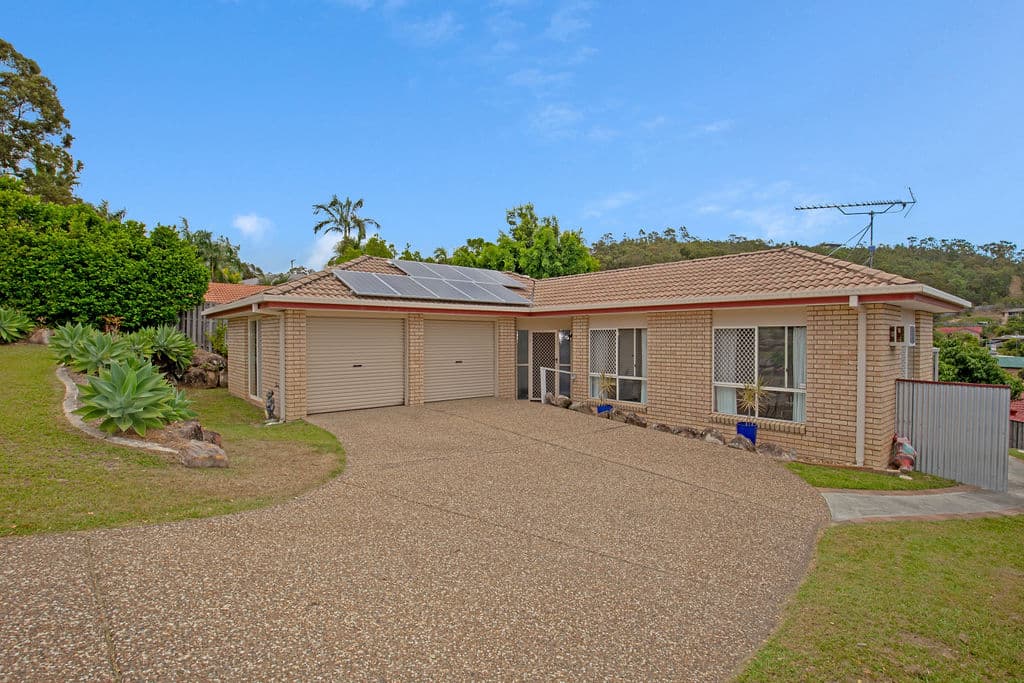 21 Papara Street, Pacific Pines, QLD, 4211, Pacific Pines - Thumbnail 8