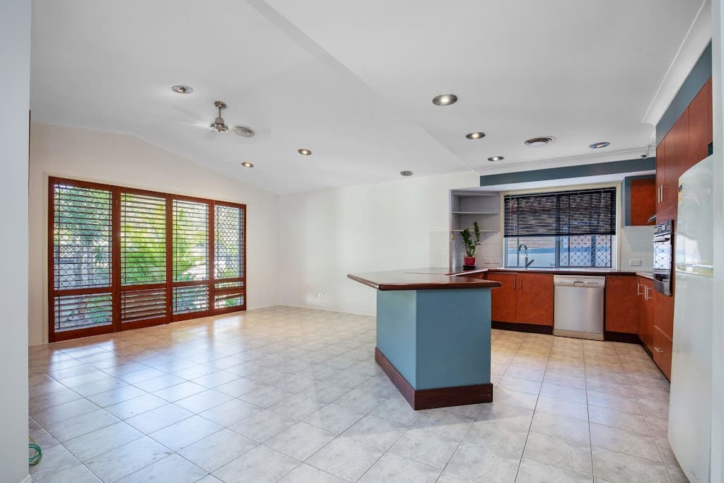 67 Daintree Drive, Parkwood, QLD, 4214, Parkwood - Thumbnail 3