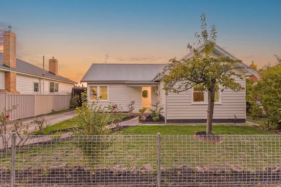 35 White Avenue, Wendouree, Wendouree - Image 1