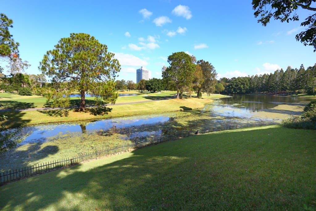 1109 Royal Pines Resort, BENOWA, QLD, 4217, Benowa - Thumbnail 2