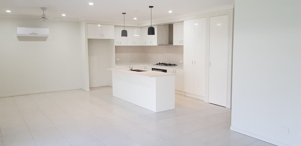 6 Rory street, Logan Reserve, QLD, 4133, Logan Reserve - Thumbnail 2