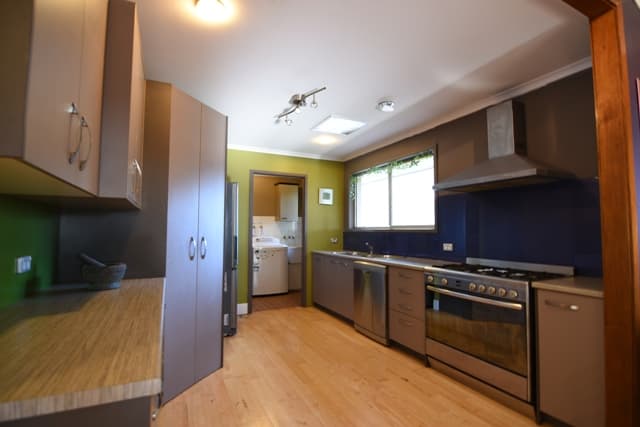 115 Curtis Road, Tamborine Mountain, QLD, 4272, Tamborine Mountain - Image 1