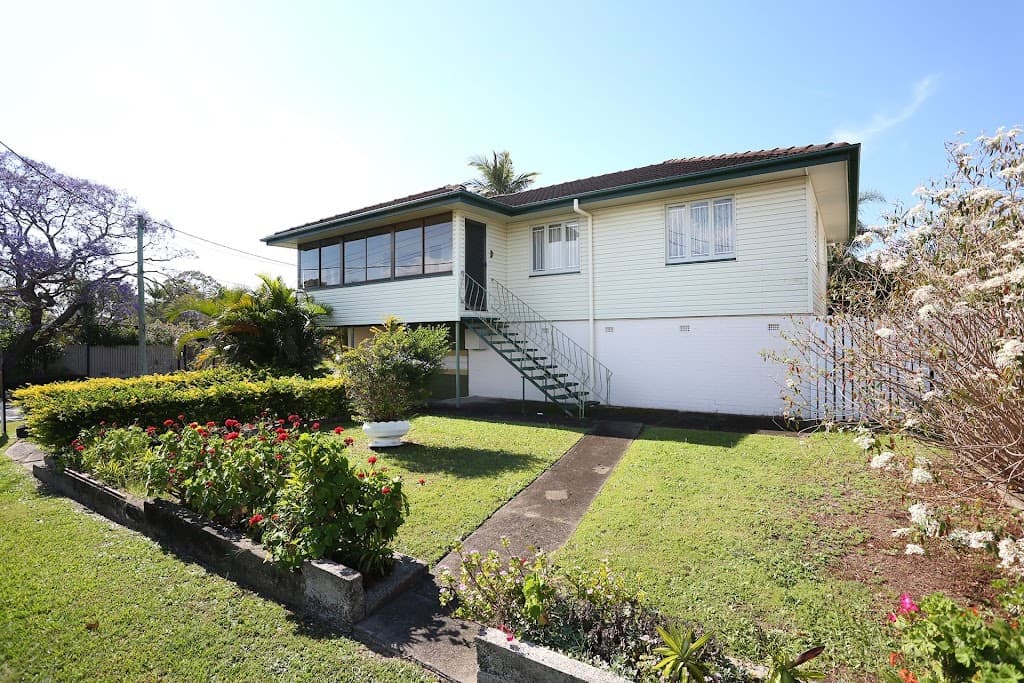 1 Alloa Street, Wynnum West, QLD, 4178, Wynnum West - Thumbnail 2