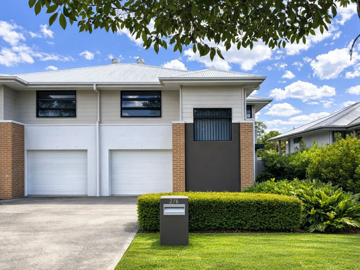2/6 Lincoln Parade, SPRINGFIELD LAKES, Springfield Lakes - Image 1