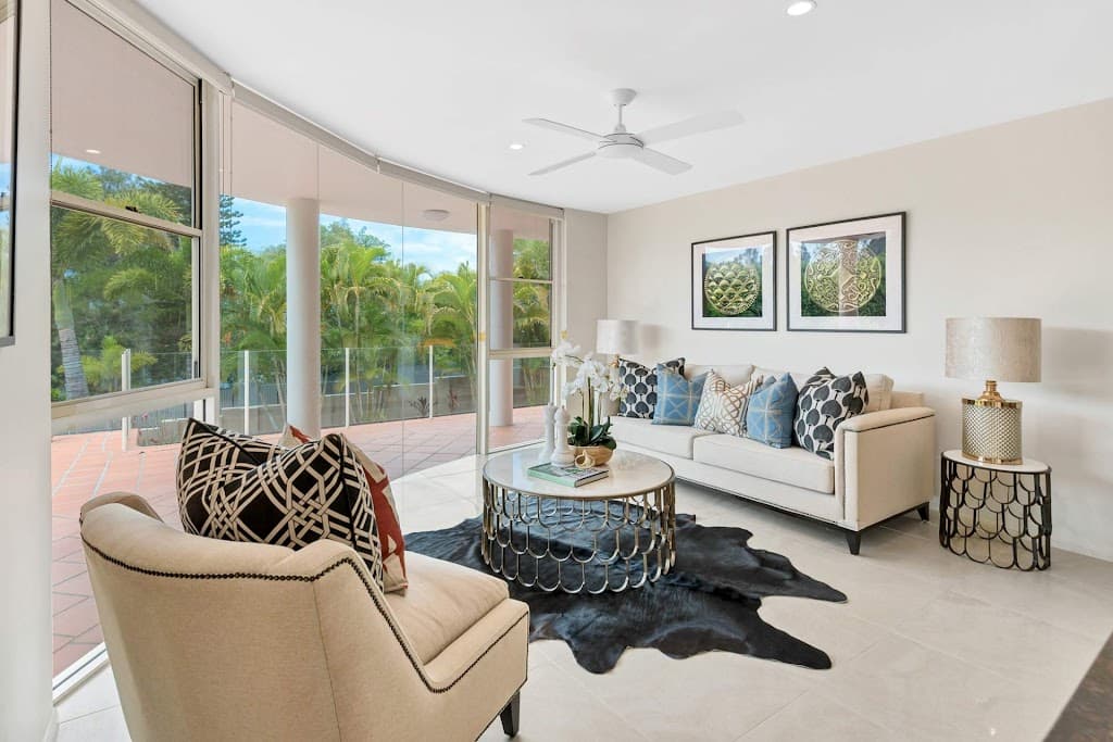 90 Plateau Crescent, Carrara, QLD, 4211, Carrara - Thumbnail 2