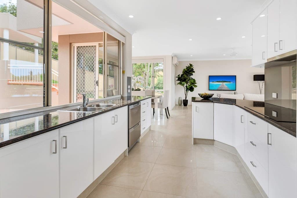 90 Plateau Crescent, Carrara, QLD, 4211, Carrara - Thumbnail 7