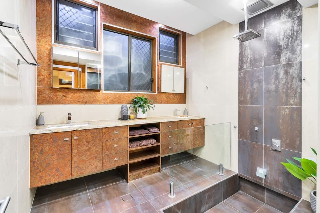 104 Plateau Crescent, Carrara, QLD, 4211, Carrara - Thumbnail 7