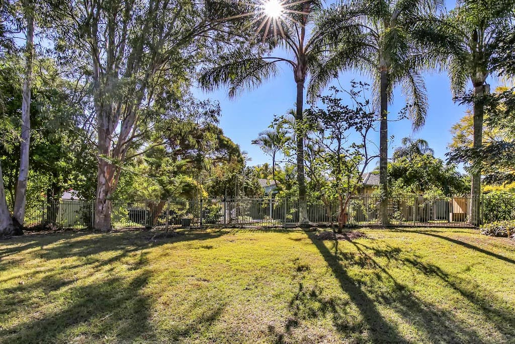 6 Snead Court, PARKWOOD, QLD, 4214, Parkwood - Thumbnail 2