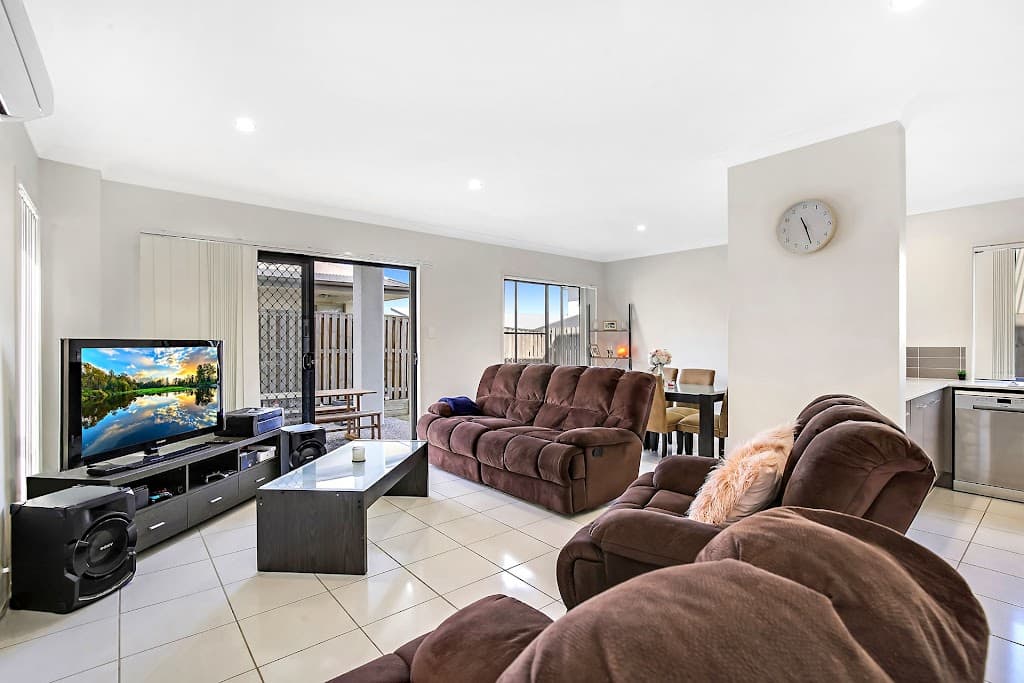 5 Lahey Cove, COOMERA, QLD, 4209, Coomera - Thumbnail 2