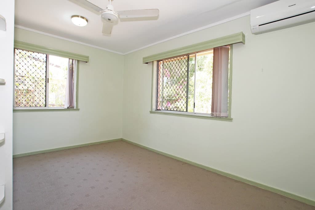 31 Oleander Street, Holloways Beach, QLD, 4878, Holloways Beach - Thumbnail 8