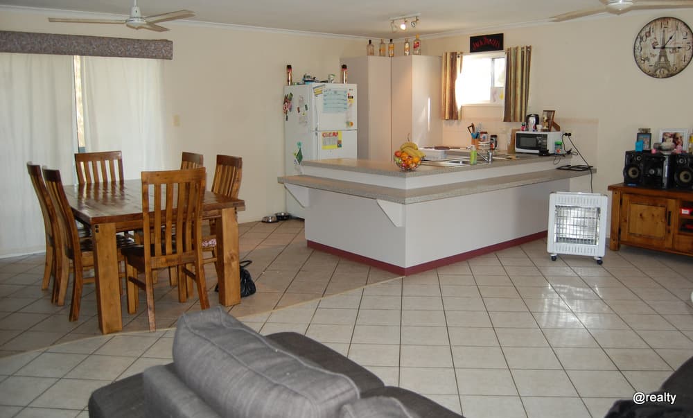 154 Parsons Rd, Nanango, QLD, 4615, Nanango - Thumbnail 5