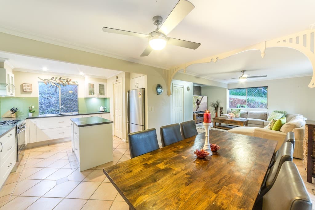 1 High Ridge Road, Gaven - Thumbnail 5