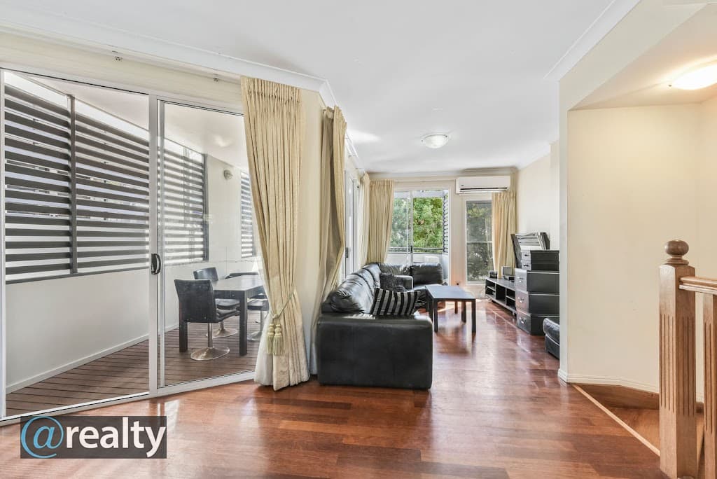 6/638 old Cleveland Road, CAMP HILL, QLD, 4152, Camp Hill - Thumbnail 3