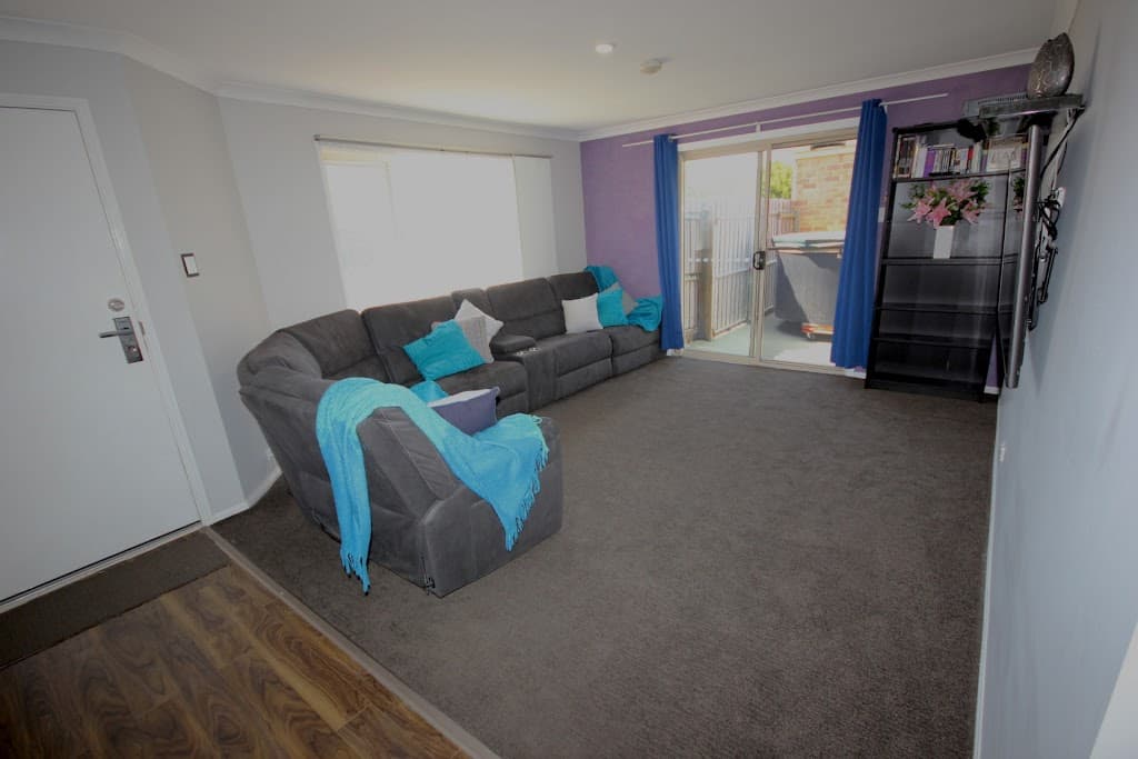 171 Sidney Nolan Drive, Coombabah - Thumbnail 3