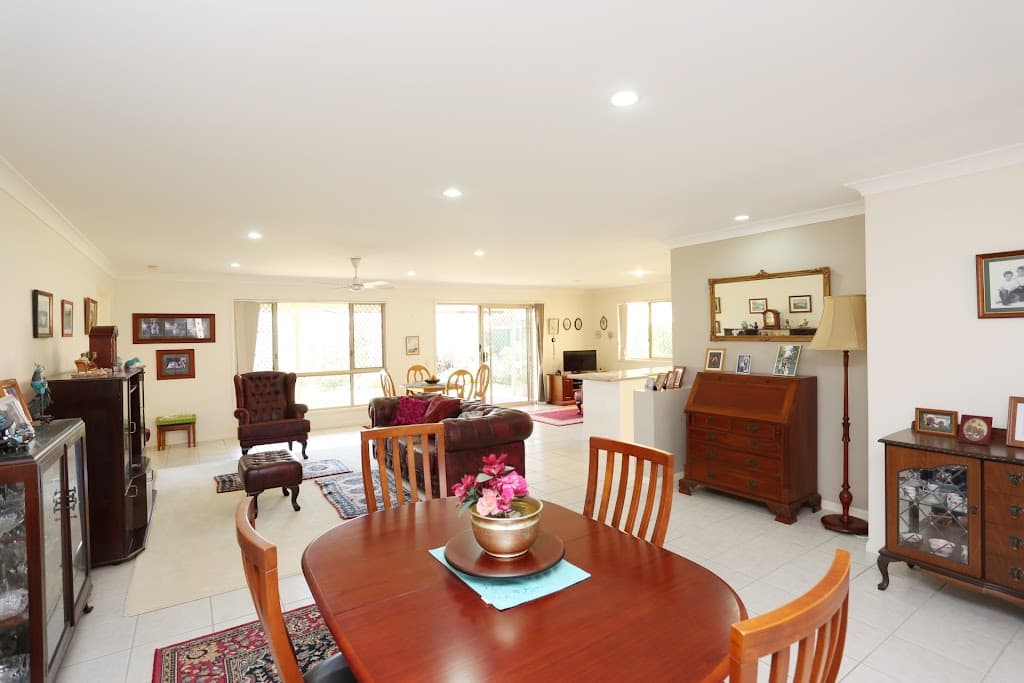 30 Gilchrist Drive, Currumbin Waters, QLD, 4223, Currumbin Waters - Thumbnail 5