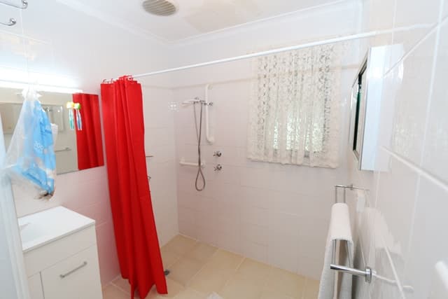 6 Tiller Crescent, Waikerie, SA, 5330, Waikerie - Thumbnail 3