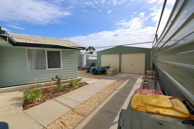 6 Tiller Crescent, Waikerie, SA, 5330, Waikerie - Thumbnail 7